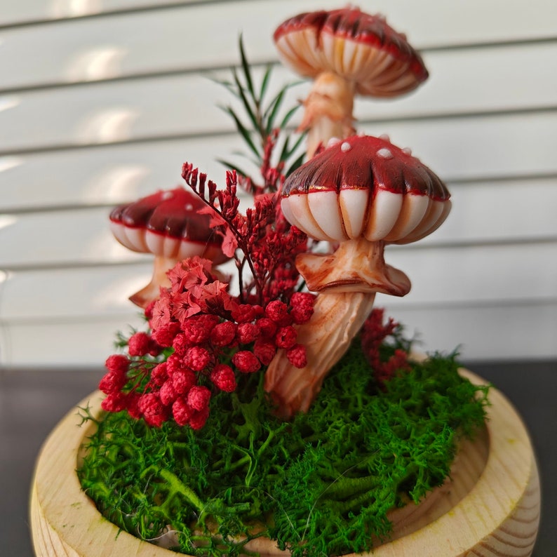 Red Mushroom Lamp with Dried Flower Decoration Lucky Gift - Image 6